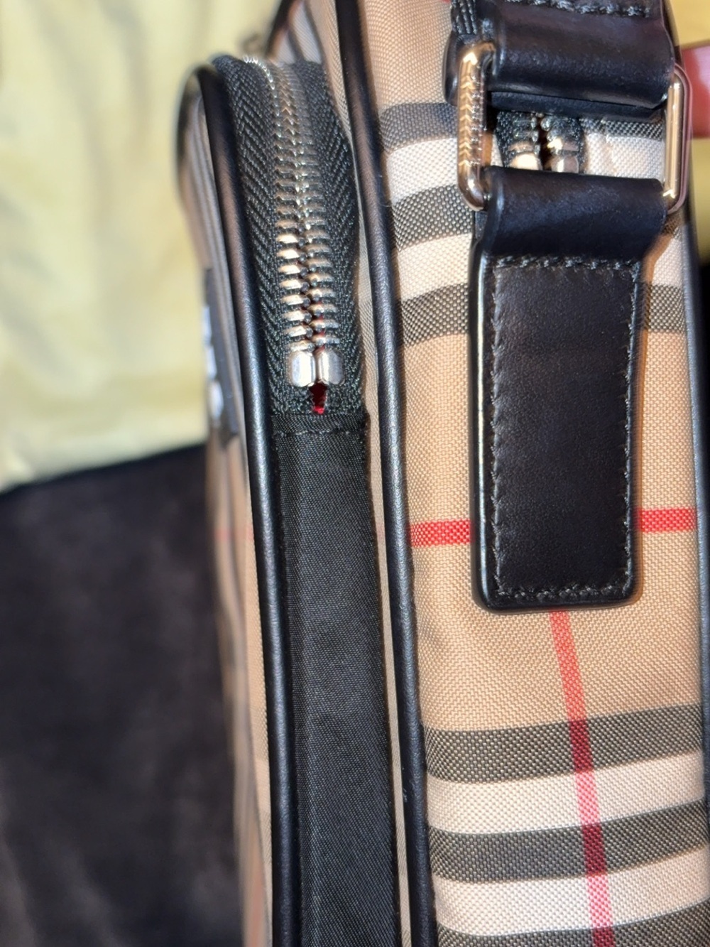 Burberry Beige Vintage Check Crossbody Bag - Picture 3 of 12